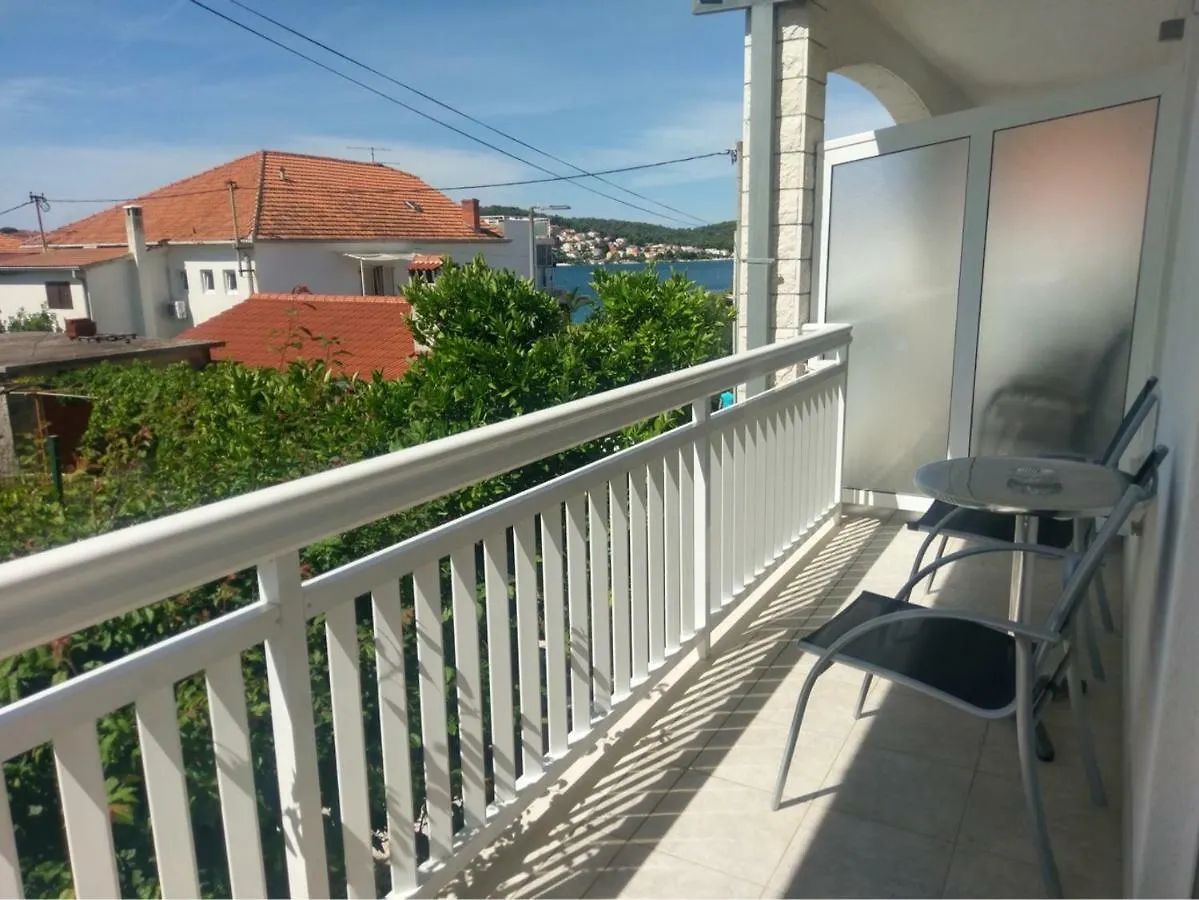 House Mare Apartment Trogir 0*,  Croatia